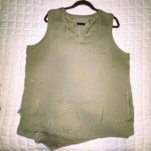 Chico's Green sleeveless top Size 3 (16 XL)